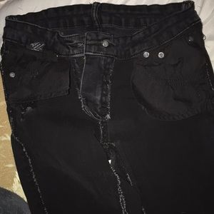 Black ripped jeans